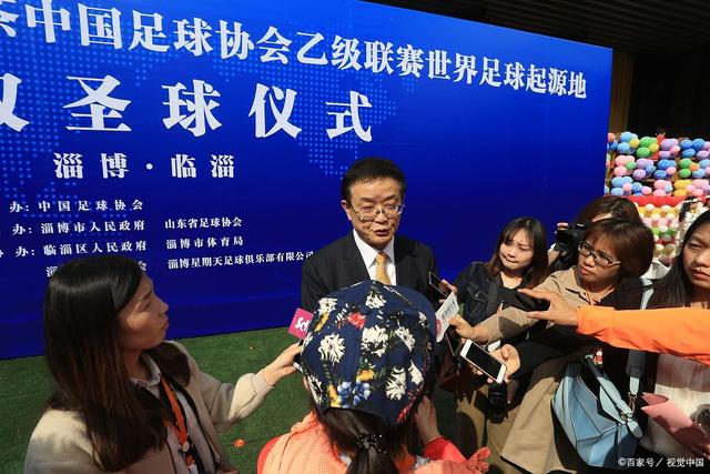 范赫克：我们会在这个赛季展现竞争力，但需时间适应